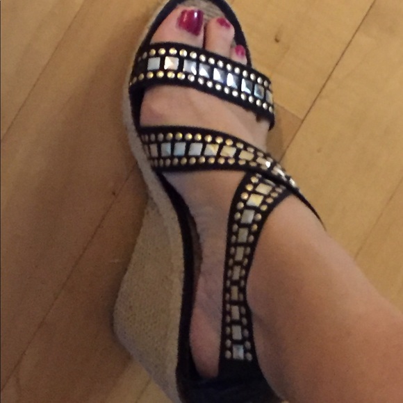 Cute wedges - Picture 3 of 5